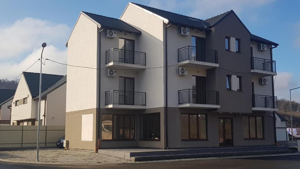Apartament 5 Budiu Târgu-Mureş Esterno foto
